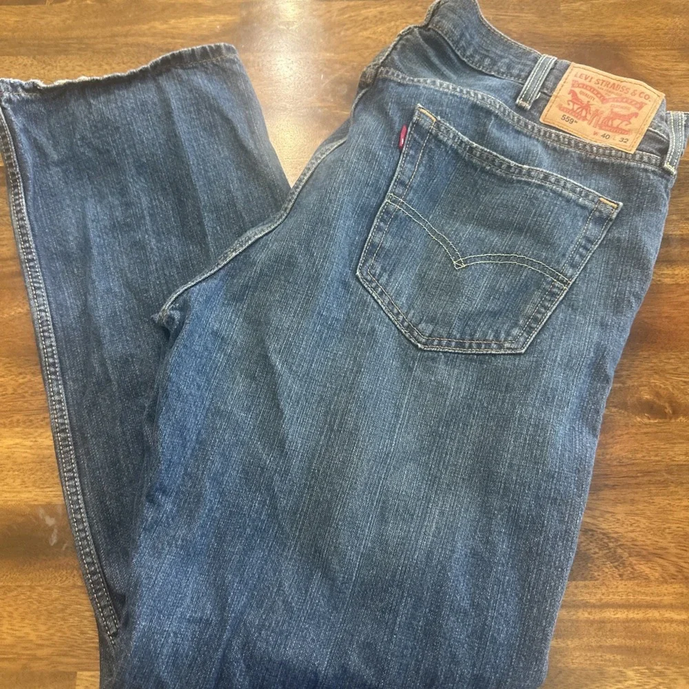 Levi's Men's 559 Relaxed Fit Straight Leg Jeans   Denim 40x32 Grunge Look